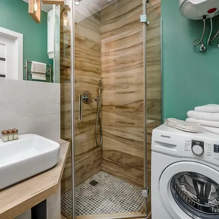 Arkadiiskaia Zhemchuzhina U Moria Odesa