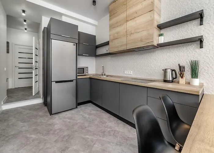 Arkadiiskaia Zhemchuzhina U Moria *